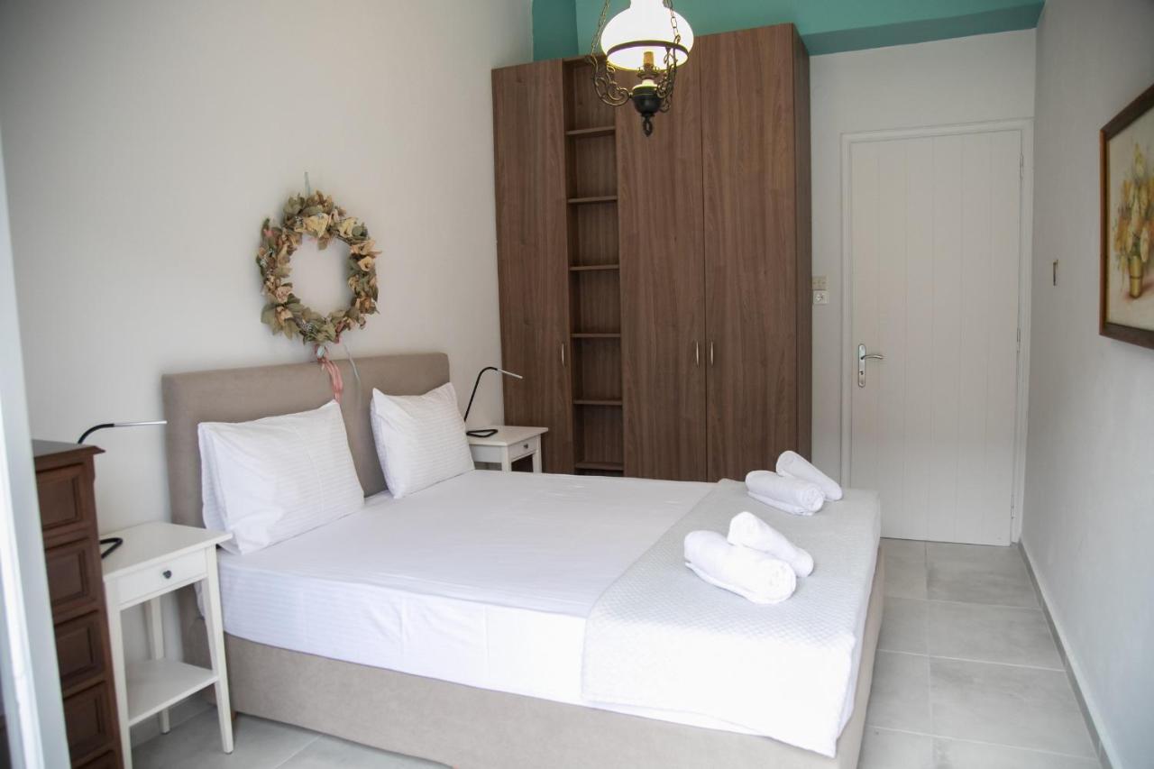 Gerolimin Blue Apartment Yerolimin Ngoại thất bức ảnh